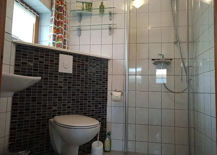 Detached Kasch Soderstorf